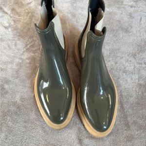 Stylish Green Women's Winter Boots